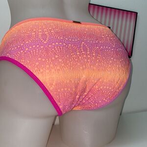 🔥VICTORIA SECRET swimsuit bottom The classic hipster   SZ Medium  NEW